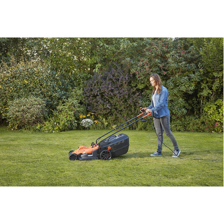 Black and Decker - BEMW471BH-QS Black and Decker - BEMW471BH-QS