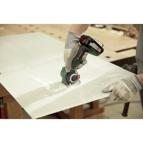Bosch Powertools - MULTISÅG ADVANCEDCUT 18V 2,5AH Bosch Powertools - MULTISÅG ADVANCEDCUT 18V 2,5AH