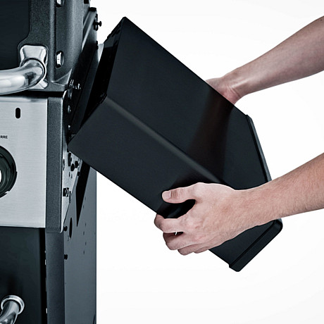 Broil King - Crown 490 Shadow - Gasolgrill med 4 brännare, sidobrännare och rotisseri