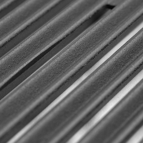 Broil King - Crown 520 Shadow - Gasolgrill med 5 brännare & generös grillyta