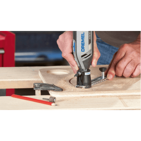 Dremel - LINJE- OCH CIRKELSKÄRSATS 678 Dremel - LINJE- OCH CIRKELSKÄRSATS 678