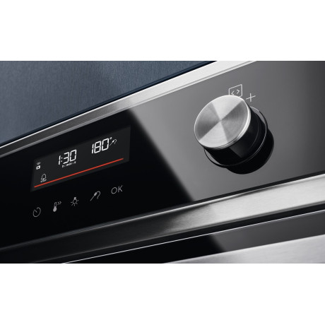 Electrolux - COP822X - SteamBake & Pyrolus Electrolux - COP822X - SteamBake & Pyrolus