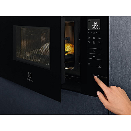 Electrolux - COPP22B-KMFD172NB - SteamBake ugn & Touch-mikro 37.1 cm höjd