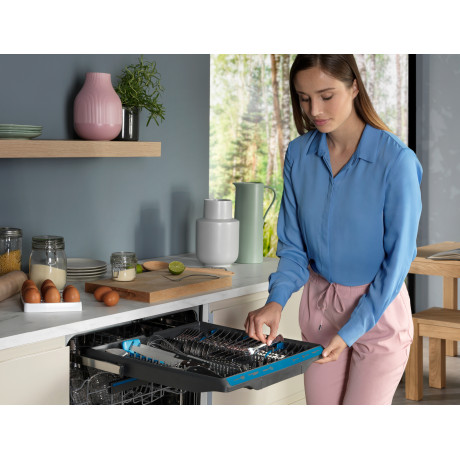 Electrolux - EEM48320L Electrolux - EEM48320L