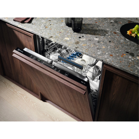 Electrolux - EEQ47203L - Passar IKEA Metod Electrolux - EEQ47203L - Passar IKEA Metod