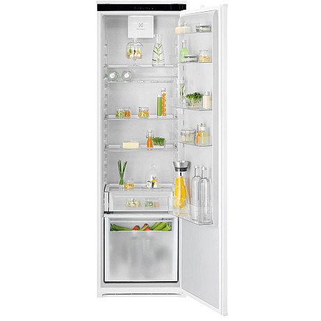 Electrolux - ERA7DE18S 700 - Integrerad, DynamicAir & AI CoolAssist