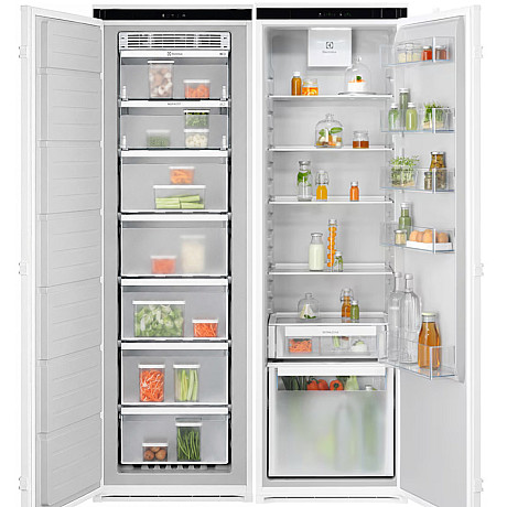 Electrolux - ERD6DE18S1 - EUN7NE18S integrerat paket, NoFrost & sliding door