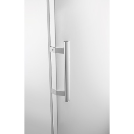 Electrolux - EUF2745AOW Electrolux - EUF2745AOW