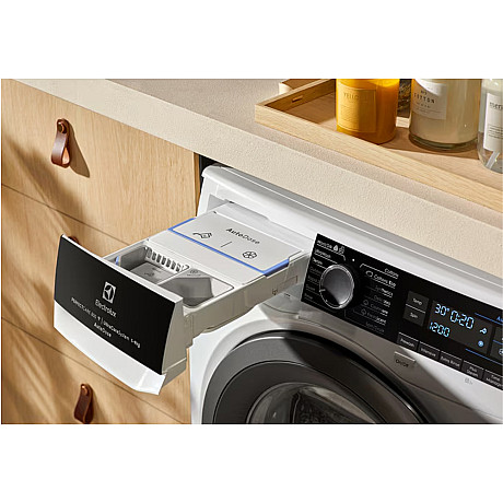 Electrolux - EW8F8669Q9 - 800 UltraCare - Autodose Electrolux - EW8F8669Q9 - 800 UltraCare - Autodose