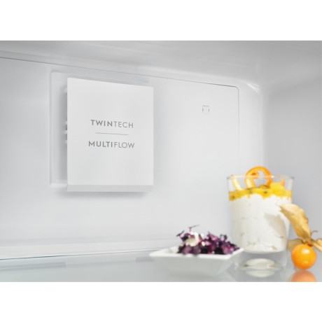 Electrolux - LNC7ME34W1 Electrolux - LNC7ME34W1