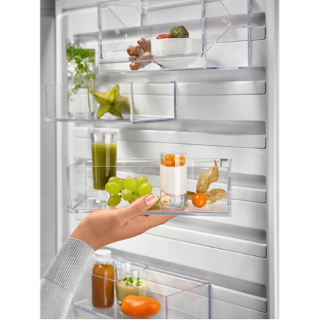 Electrolux - LNC7ME34X1 Electrolux - LNC7ME34X1