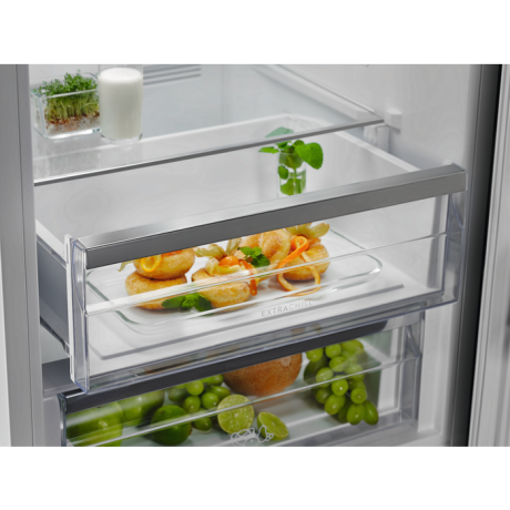 Electrolux - LNC7ME36X2 Electrolux - LNC7ME36X2
