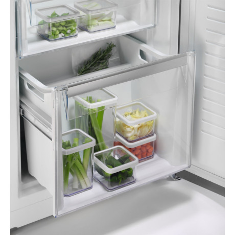 Electrolux - LUC4NE23W Electrolux - LUC4NE23W