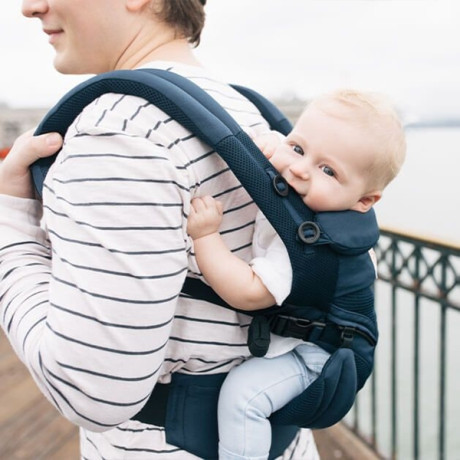 Ergobaby - Omni 360 Cool Air midnatts blå Ergobaby - Omni 360 Cool Air midnatts blå