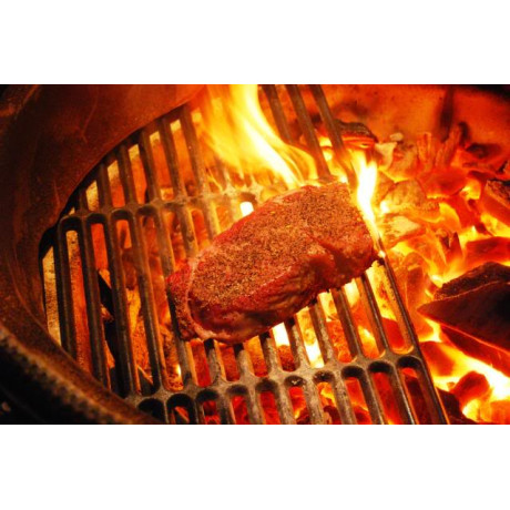 Kamado Sumo - Cast Iron Grid Moon Midi 21" Kamado Sumo - Cast Iron Grid Moon Midi 21"