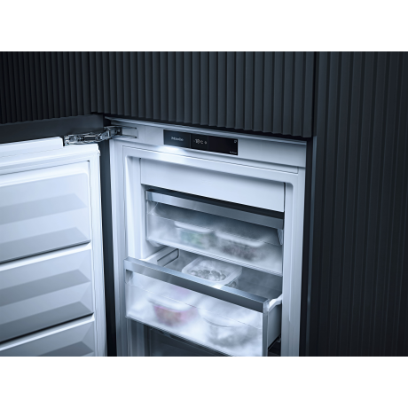 Miele - FNS 7470 D Miele - FNS 7470 D