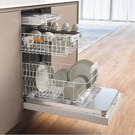 Miele - G 5540 SCU SL Active Briljantvit, Smal, Snabb Miele - G 5540 SCU SL Active Briljantvit, Smal, Snabb
