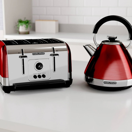 Morphy Richards - Venture Pyramid 1,5L Röd Morphy Richards - Venture Pyramid 1,5L Röd