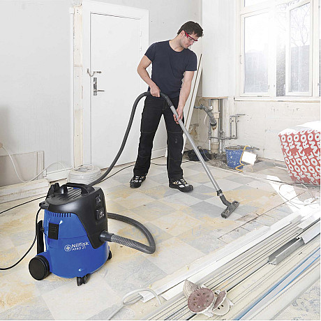 Nilfisk - AERO 21-21 PC   - Blå, Professionell våt och torrsugning