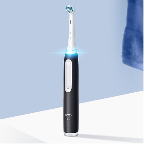Oral-B - Mattsvart - iO-teknik och tre lägen