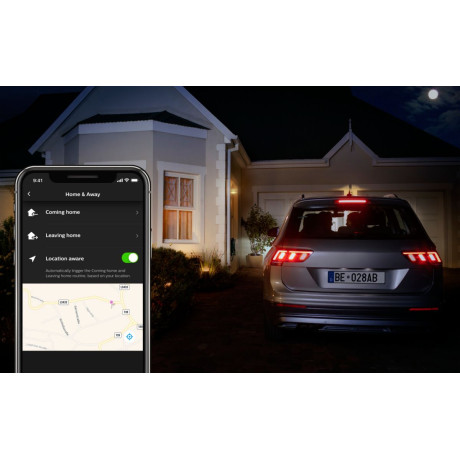 Philips Hue - White Tuar-väggbelysning för utomhusbruk Philips Hue - White Tuar-väggbelysning för utomhusbruk