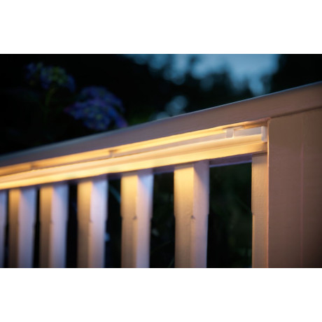 Philips Hue - White and Color Ambiance Lightstrip 5 m Philips Hue - White and Color Ambiance Lightstrip 5 m