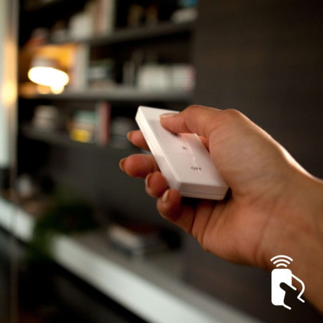 Philips Hue - White 3 bulb + switch starter kit Philips Hue - White 3 bulb + switch starter kit