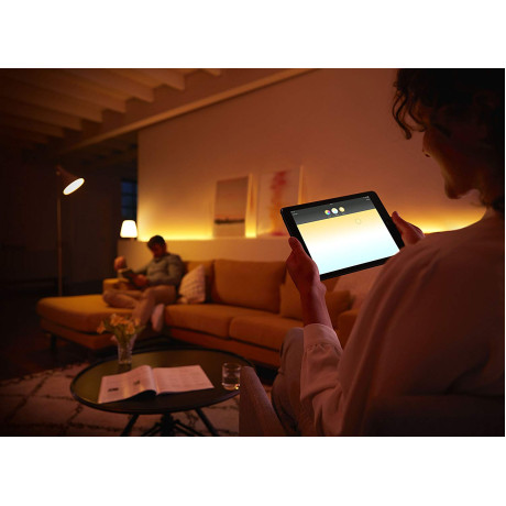 Philips Hue - White Ambiance 3 bulb - switch starter kit Philips Hue - White Ambiance 3 bulb - switch starter kit