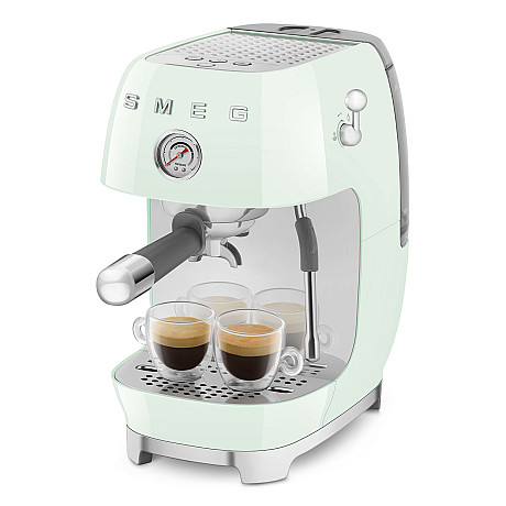 Smeg - ECF03PGEU - Manuell espresso & Cold Brew, Pastellgrön