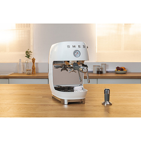 Smeg - ECF03WHEU - Manuell espresso & Cold Brew, Vit
