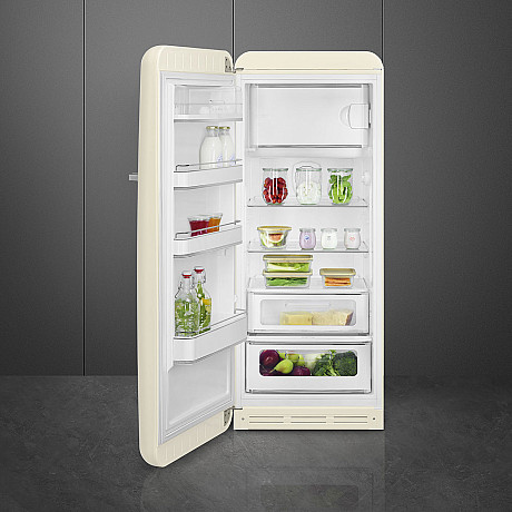 Smeg - FAB28LCR6 - 50's Style Smeg - FAB28LCR6 - 50's Style