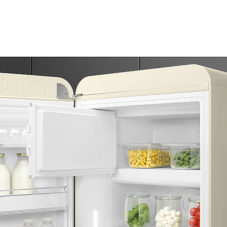 Smeg - FAB28LCR6 - 50's Style Smeg - FAB28LCR6 - 50's Style