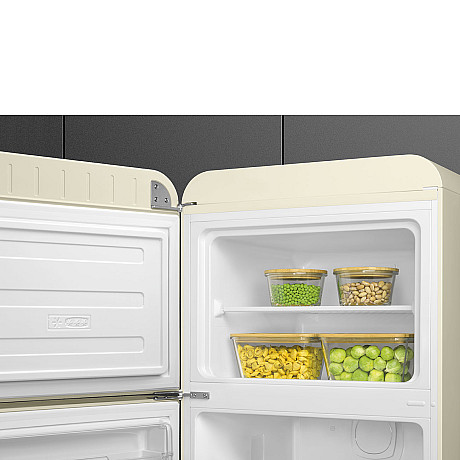 Smeg - FAB30LCR6 - Creme med med 50 talsdesign Smeg - FAB30LCR6 - Creme med med 50 talsdesign