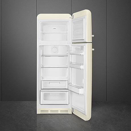 Smeg - FAB30RCR6 - Creme med 50's Style Smeg - FAB30RCR6 - Creme med 50's Style