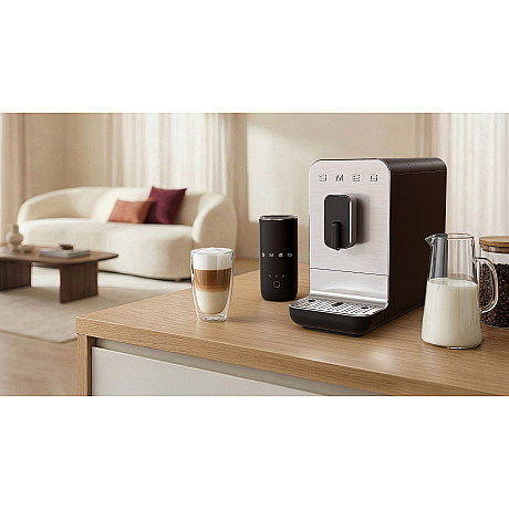 Smeg - MFF02BLMEU - Mini-skummare, Svart