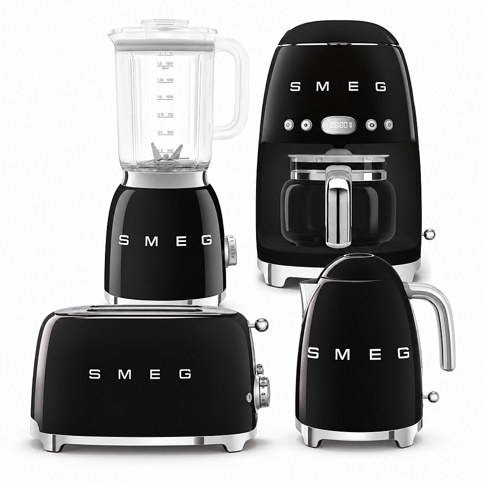 Smeg - Morgonmixen -Svart högblank med 50's Style