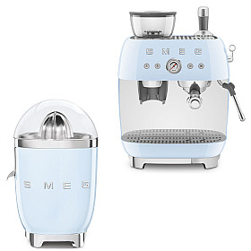 Smeg - Espresso & Citrus - Pastellblå med 50's Style