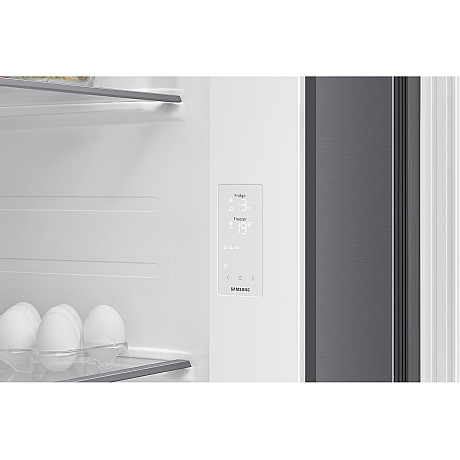 Samsung - RS70F64KDTEF Samsung - RS70F64KDTEF
