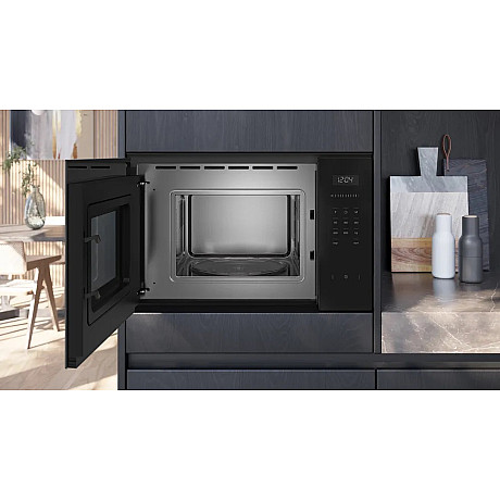 Siemens - BF523LMB1 - iQ300, 800W, 20l Siemens - BF523LMB1 - iQ300, 800W, 20l