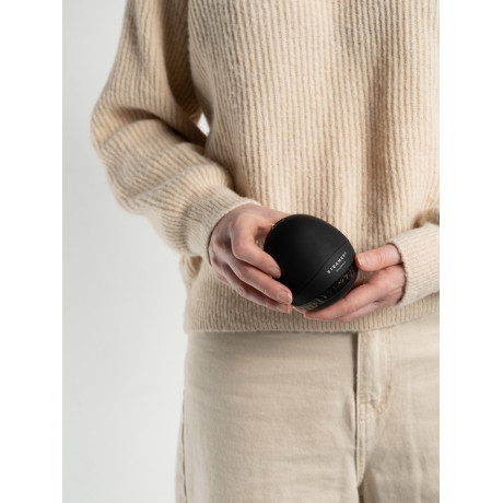 Steamery - Pilo Lint Shaver - Matte Black Steamery - Pilo Lint Shaver - Matte Black