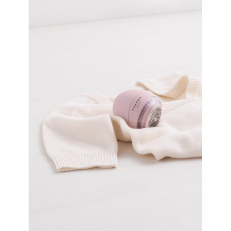 Steamery - Pilo Lint Shaver - Matte Pink Steamery - Pilo Lint Shaver - Matte Pink