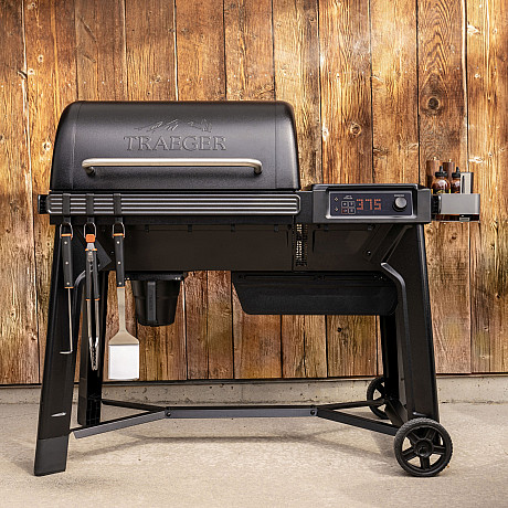 Traeger - Woodridge - Smart pelletgrill med WiFIRE-anslutning
