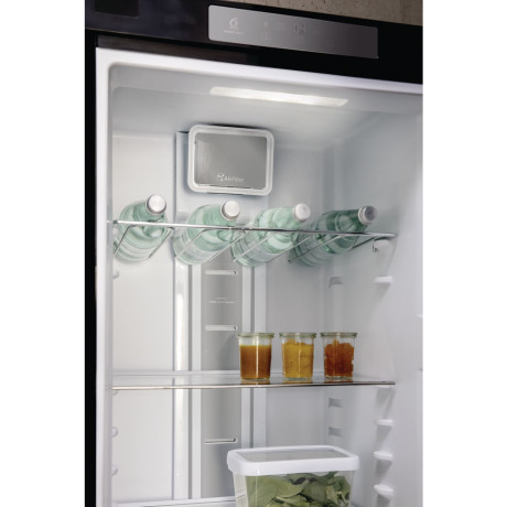 Whirlpool - SW8 AM2C KAR Whirlpool - SW8 AM2C KAR